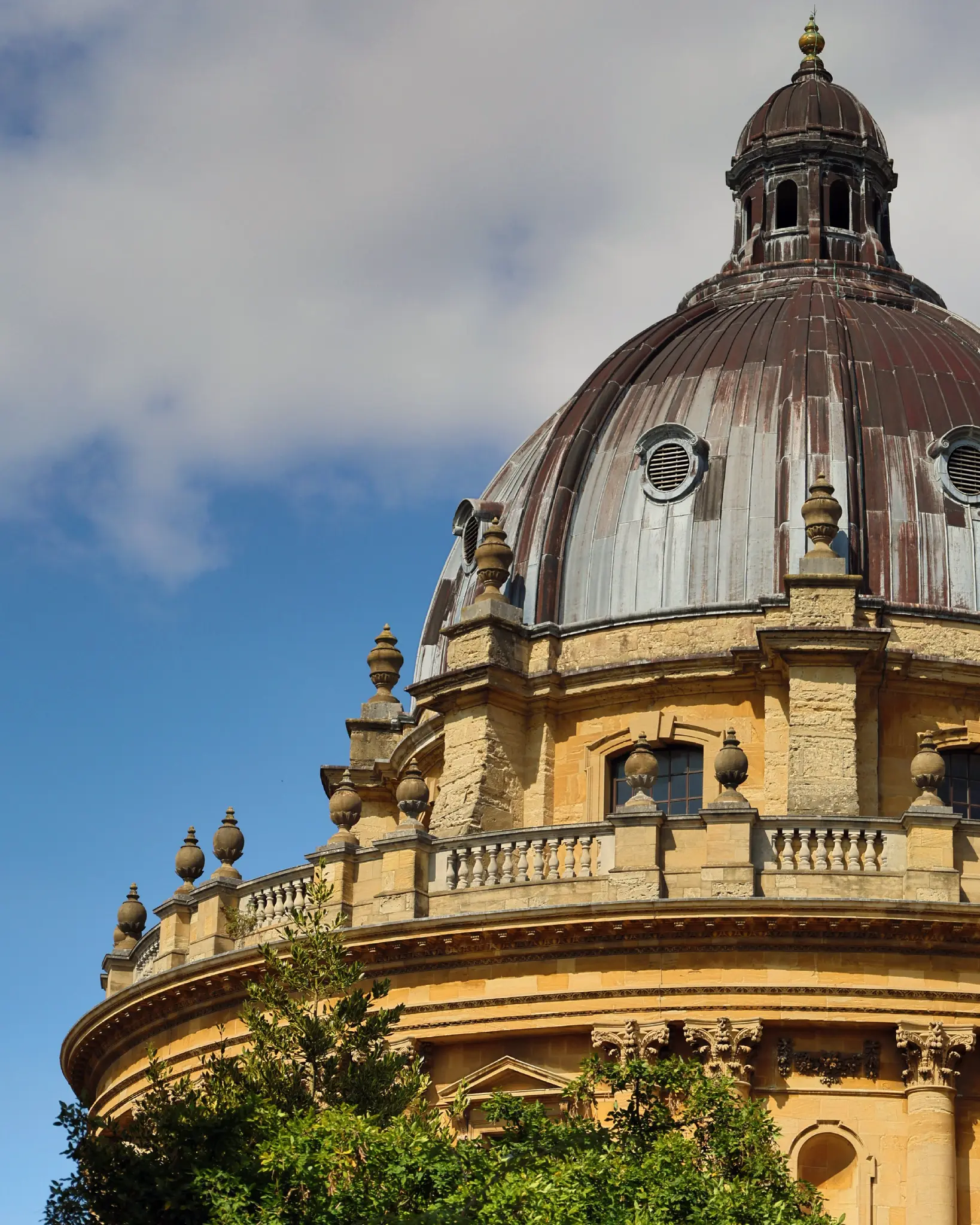 Oxford Traditional — architecture detail